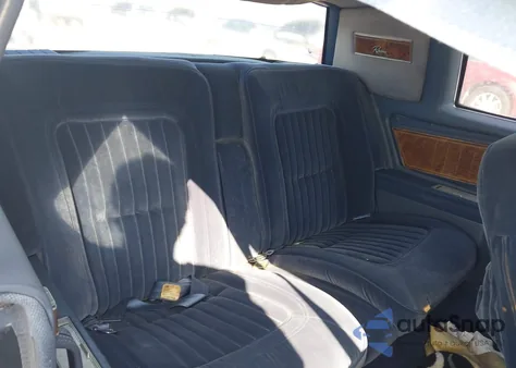 1984 Buick Riviera z USA, uszkodzony, nr VIN 1G4AZ57Y5EE411516